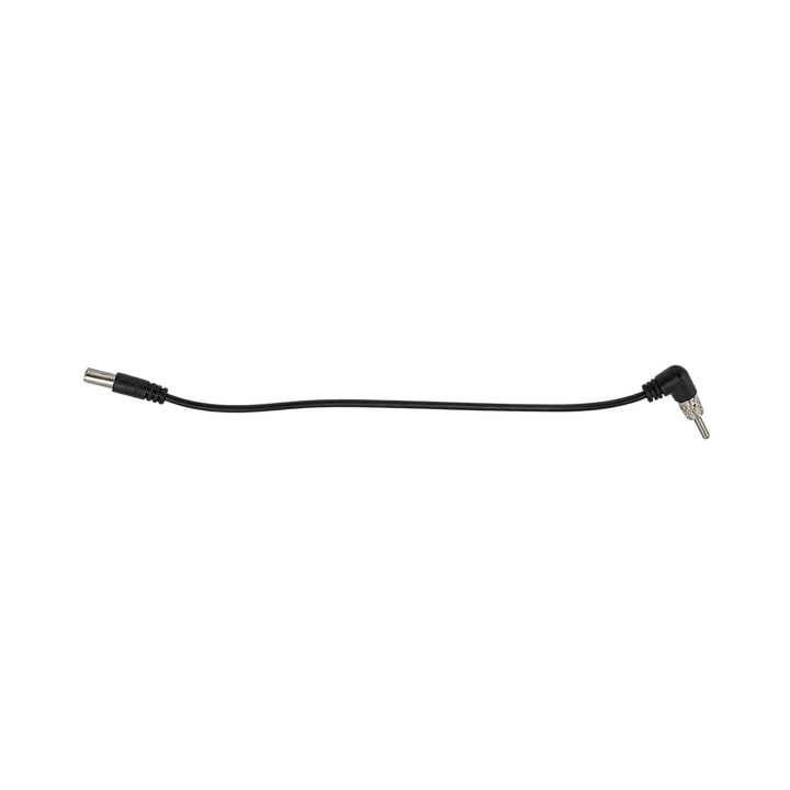 Radio antenna adapter